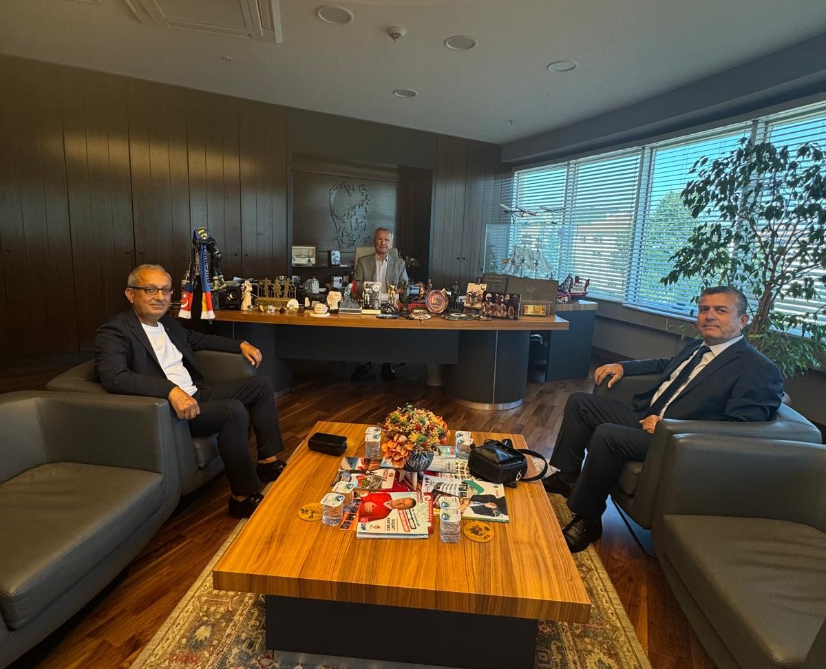 ÇAYCUMA BELEDİYE BAŞKANI BÜLENT KANTARCI’YA ZİYARET