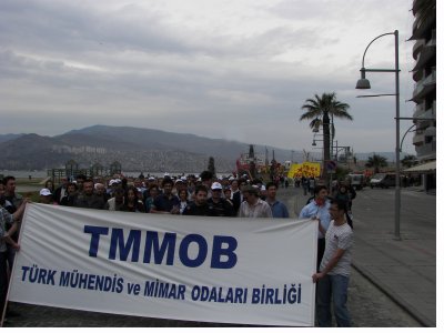 1 MAYIS'IN ARDINDAN