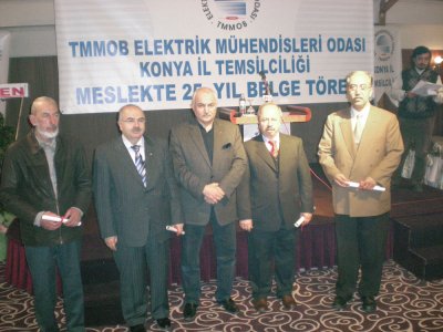 KONYA’DA MESLEKTE 40. VE 25. YILINI DOLDURANLARA BELGELERİ VERİLDİ