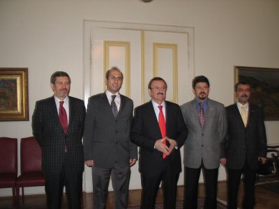 BURSA BÜYÜKŞEHİR BELEDİYE BAŞKANLIĞI’NA ZİYARET