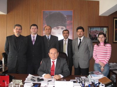 U.Ü MİMARLIK MÜHENDİSLİK FAKÜLTESİ DEKANLIĞINI ZİYARET