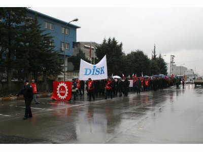 DİSKİN KURULUŞUNUN 42. YILINDA, SİNTER VE GÜRSAŞ METAL İŞÇİLERİNE DAYANIŞMA ZİYARETİNDE BULUNDUK