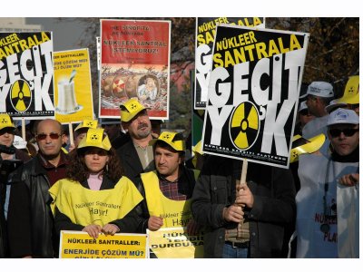 NÜKLEER SANTRAL İHALESİ YÖNETMELİĞİNİN ÜÇ MADDESİNE YÜRÜTMEYİ DURDURMA