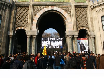 TMMOBA BAĞLI ODALAR KAMU EMEKÇİLERİNİN BİR GÜNLÜK UYARI GREVİNE DESTEK VERDİ