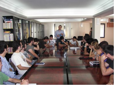 YAŞAR ÜNİVESİTESİ ELEKTRİK ELEKTRONİK MÜHENDİSLİĞİ BÖLÜMÜ 1.SINIF ÖĞRENCİLERİ ŞUBEMİZİ ZİYARET ETTİ