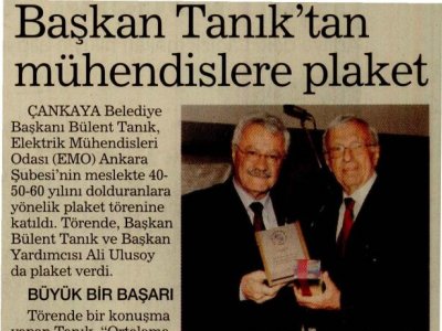 BAŞKAN TANIK'TAN MÜHENDİSLERE PLAKET (HABERTÜRK, 22.12.2010)