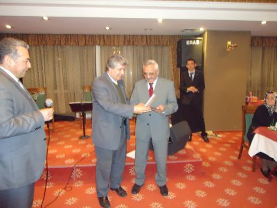 KAYSERİ İL TEMSİLCİLİĞİ TARAFINDAN ‘MESLEKTE 25. VE 30. YILINI DOLDURAN ÜYELERE’ PLAKET VERİLDİ