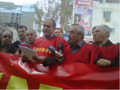 VAN’DAN SESLENİYORUZ. SESİMİZİ DUYAN VAR MI?