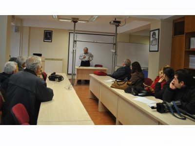 ÜYEMİZ ÜLKÜ ACAR TARAFINDAN `DEPREMDE GÜVENLİ SİNYAL IŞIKLANDIRMA DÜZENEKLERİ` KONULU SUNUM YAPILDI