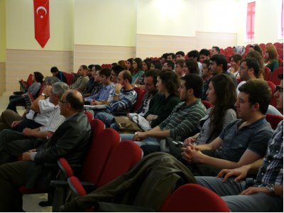 MÜHENDİSLİK VE ETİK PANELİ YAPILDI