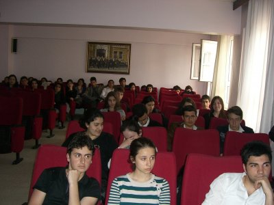 BURSA YILDIRIM NURİ ERBAK ANADOLU LİSESİNDE MESLEK TANITIM SEMİNERİ DÜZENLENDİ