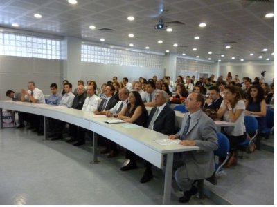 İTÜ ELEKTRİK-ELEKTRONİK FAKÜLTESİ MEZUNİYET TÖRENİ YAPILDI