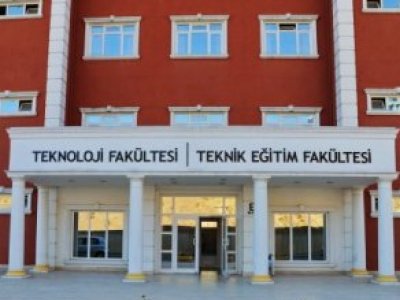 TEKNOLOJİ FAKÜLTESİ MEZUNLARI MÜHENDİS UNVANI KULLANAMAYACAK