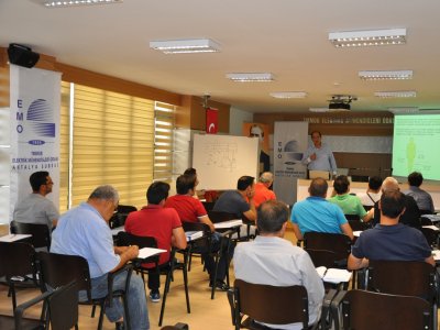 ŞUBEMİZDE ELEKTRİK İÇ TESİSLERİNİN DENETİMİ VE RAPORLAMA EĞİTİMİ DÜZENLENDİ