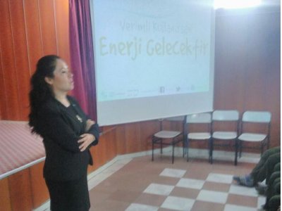 FATİH SULTAN MEHMET ORTAOKULU`NDA ENERJİ VERİMLİLİĞİ SEMİNERİ DÜZENLENDİ