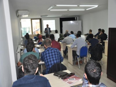ELEKTRİK TESİSLERİNDE TOPRAKLAMALAR EĞİTİMİ DÜZENLENDİ