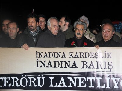 İNADINA KARDEŞLİK, İNADINA BARIŞ UMUDU İÇİN KATLİAMLARA TESLİM OLAMAYACAĞIZ