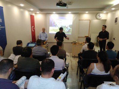 BİNA VE TESİSLERDE ELEKTRİKSEL TEST VE GÜVENLİK YÖNTEMLERİ SEMİNERİ ŞUBEMİZDE DÜZENLENDİ.