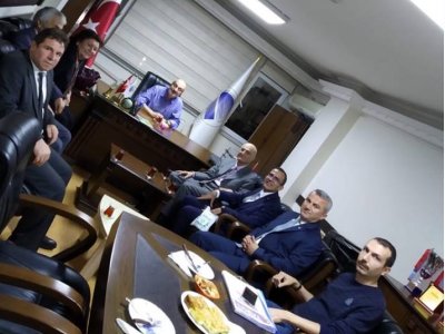 CHP TRABZON İL BAŞKANI VE BERABERİNDEKİ HEYET ŞUBEMİZİ ZİYARET ETTİ.