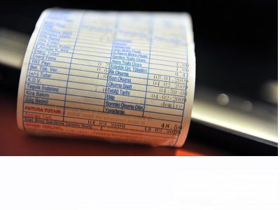 ELEKTRİK ENERJİ BEDELİNDEKİ İNDİRİMİN TEK KAZANANI 
DAĞITIM ŞİRKETLERİ OLDU!