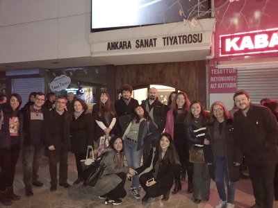 `BİR VALİZE NE SIĞAR Kİ?` OYUNUNA GİTTİK