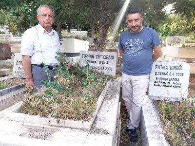 PROF.DR.TURHAN ÇİFTÇİBAŞI MEZARI BAŞINDA ANILDI