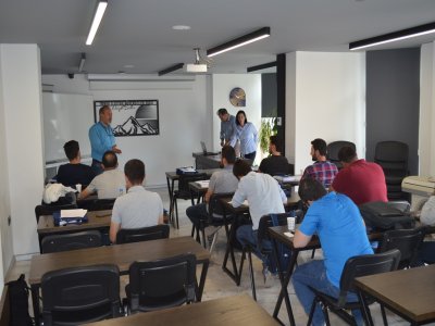 MİSEM KAPSAMINDA `YG TESİSLERİNDE İŞLETME SORUMLULUĞU EĞİTİMİ` EMO DENİZLİ ŞUBE`DE YAPILDI