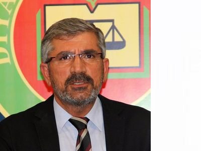 KATLEDİLİŞİNİN 4. YILDÖNÜMÜNDE TAHİR ELÇİYİ SAYGIYLA ANIYORUZ...