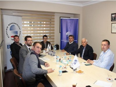 İYİ PARTİ ESKİŞEHİR MİLLETVEKİLİ DR. ARSLAN KABUKÇUOĞLU ŞUBEMİZİ ZİYARET ETTİ