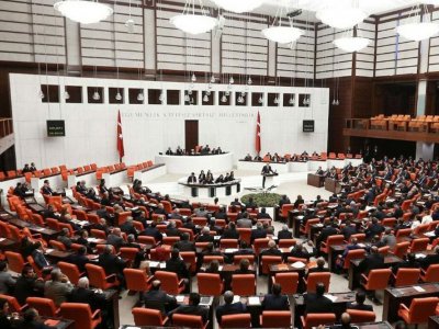 <B>TMMOB MİLLETVEKİLLERİNİ UYARDI</B>
<BR>DEĞİŞİKLİK TEKLİFLERİ ANAYASA’YI İHLAL EDER