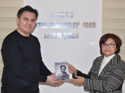 DUAYEN MESLEK BÜYÜĞÜMÜZ MERHUM AHMET ÜNSALIN KIZI ASUMAN F. TARIMAN`DAN ŞUBEMİZE ZİYARET