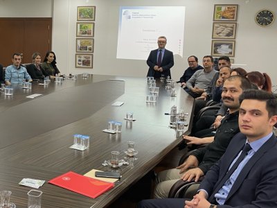 ZONGULDAK VALİLİĞİ ÇALIŞANLARINA ENERJİ VERİMLİLİĞİ SEMİNERİ VERİLDİ