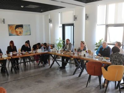 MEZİTLİ BELEDİYESİ SOLİ GÜNEŞ FESTİVALİ DÜZENLEME KURULU`NDA EMO MERSİN ŞUBE`SİNİ TEMSİLEN BAŞKANIMIZ ALKAN ALKAYA YER ALDI.