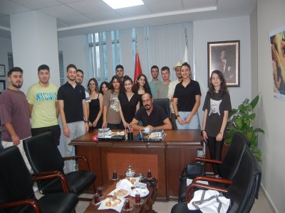 MERSİN ÜNİVERSİTESİ EMOGENÇ BAŞKANI VE YÖNETİM KURULU ÜYELERİ ŞUBEMİZİ ZİYARET ETTİ. ÖNÜMÜZDEKİ SÜREÇTE EMOGENÇ FAALİYETLERİNE YÖNELİK FİKİR ALIŞVERİŞİNDE BULUNULDU. EMOGENÇ ÜYELERİMİZE NAZİK ZİYARETLERİ İÇİN TEŞEKKÜR EDERİZ.