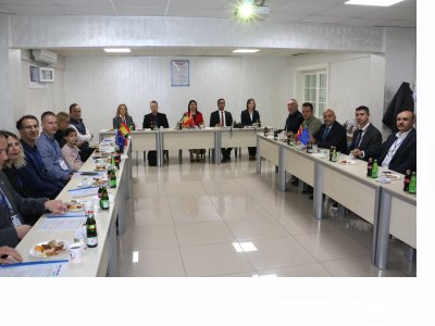 ELEKTRİK MÜHENDİSLERİ ODASI GAZİANTEP ŞUBESİ OLARAK, PAYDAŞI OLDUĞUMUZ ELEKTRİKLİ ARAÇ ŞARJ İSTASYONLARININ EĞİTİM DÖKÜMANLARININ HAZIRLANMASI KONULU AB PROJESİ KAPANIŞ TOPLANTISI YOĞUN İLGİ İLE GERÇEKLEŞTİ.