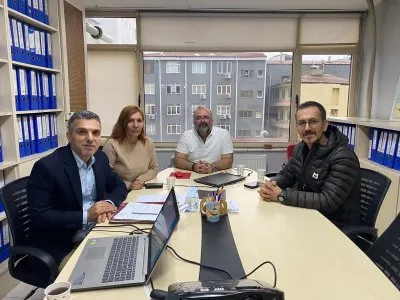 MANADA OUTDOOR FİRMASI İLE İNDİRİM PROTOKOLÜ DÜZENLEME TOPLANTISI YAPILDI