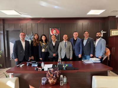 AKDENİZ ÜNİVERSİTESİ REKTÖR YARDIMCISI ÜYEMİZ PROF. DR. ŞÜKRÜ ÖZEN`E ZİYARET