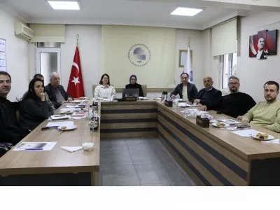 ELEKTRİKLİ ARAÇ ŞARJ İSTASYONLARINA ELEKTRİK AĞI AÇISINDAN BAKIŞ ÇALIŞTAYI GERÇEKLEŞTİRİLDİ