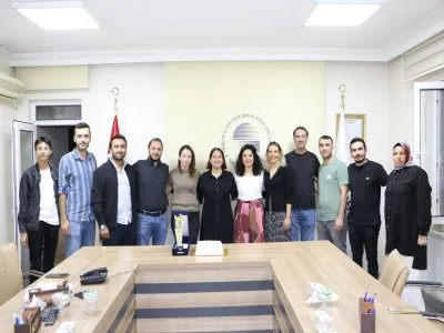 2010 YILINDAN BU YANA ŞUBEMİZDE BÜRO PERSONELİ OLARAK GÖREV YAPAN DEĞERLİ RECEP GENÇTÜRK, İŞ HAYATINA KENDİ GİRİŞİMİYLE DEVAM ETME KARARI ALMIŞ OLUP, 10 EKİM 2025 TARİHİ İTİBARIYLA ÇALIŞMALARINI KENDİ İŞYERİNDE SÜRDÜRECEKTİR.